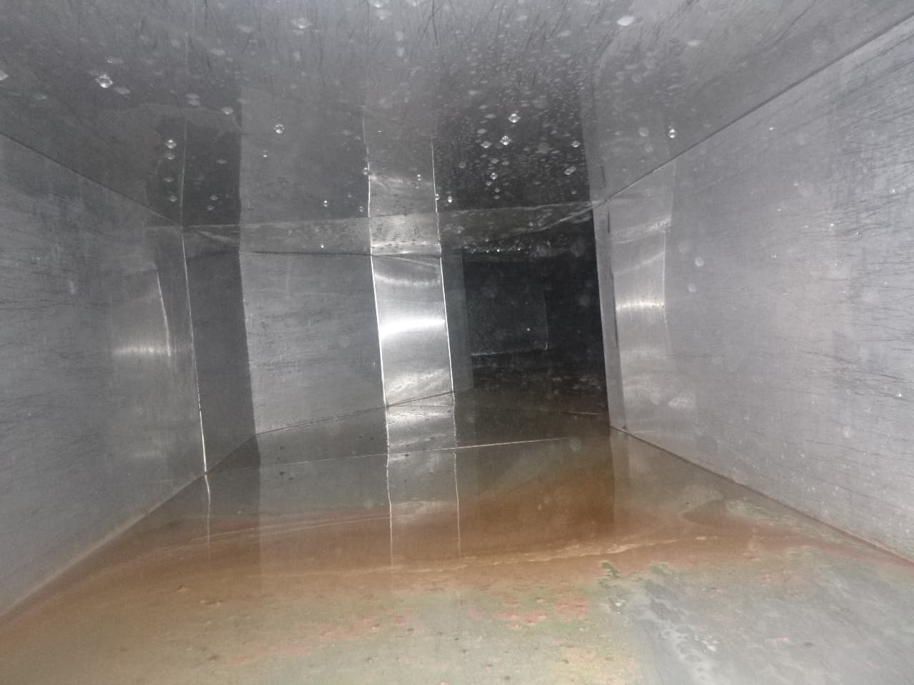 Pasadena restaurant exhaust after a hood cleaning